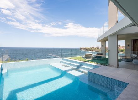 Caspian, South Coogee 28