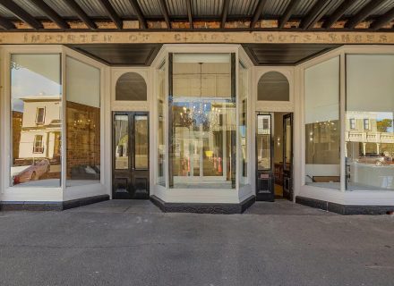 Chaftman's Chalet, Clunes-2