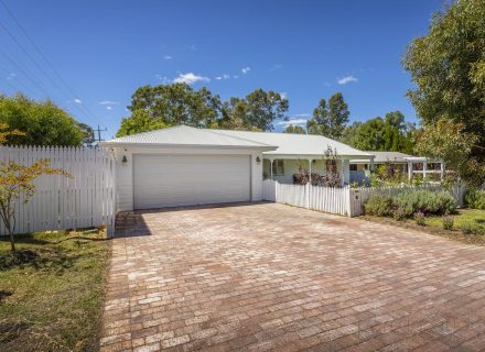 garage facade driveway