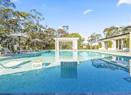 Chateau Blanca, Dural 29