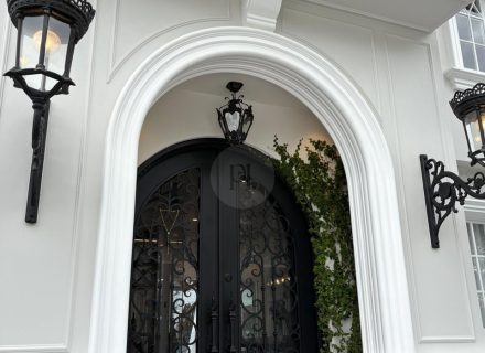 Chateau Blanca, Dural-72