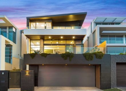 garage facade driveway