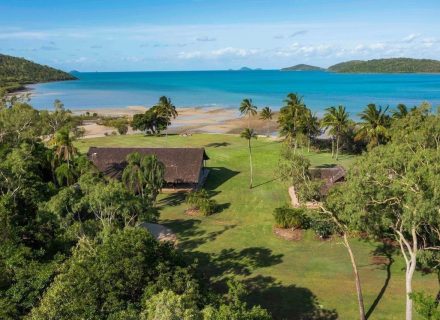 Coral Cove, Airlie Beach 18