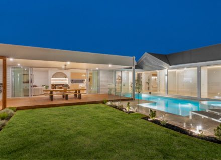 Court Side, Mornington-19