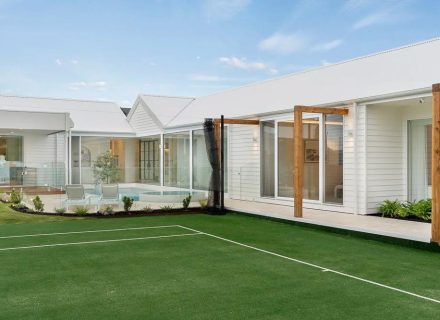 Court Side, Mornington 38
