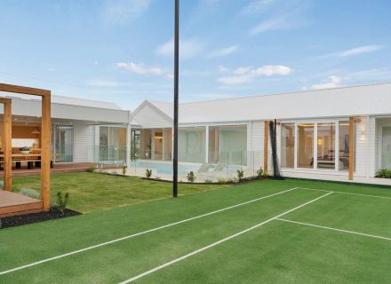 Court Side, Mornington 40