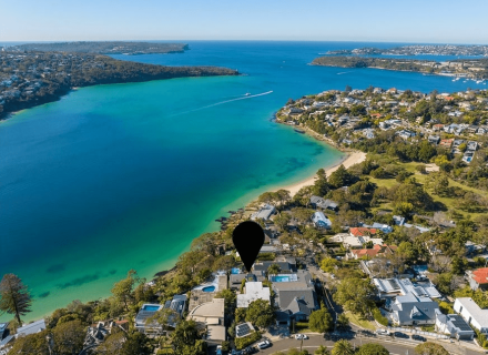 Dakota, Mosman 27