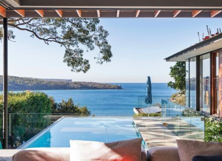 Dakota, Mosman 6