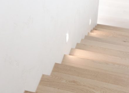 Dalla Luce, Elsternwick-4