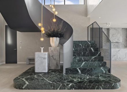 Dark and Stormy, Pascoe Vale 10