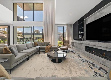 Dark and Stormy, Pascoe Vale 14