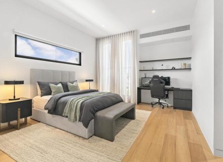 Dark and Stormy, Pascoe Vale 5