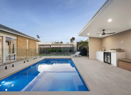 Dot's Place, Taylors Hill-4