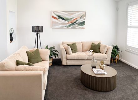 Dunlin House, Prairiewood 69