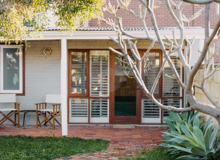 Easy Does It, Fremantle-01