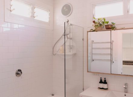 Easy Does It, Fremantle-43