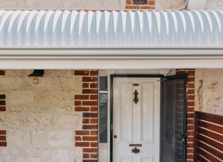 Easy Does It, Fremantle-54