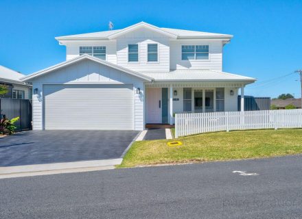 facade driveway garage