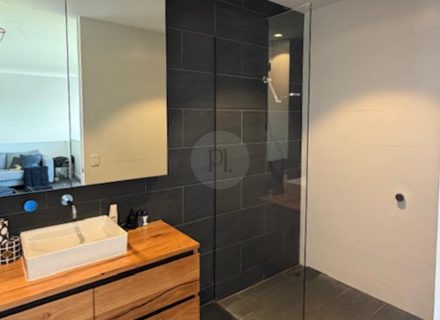 Emberstead, Coburg-3