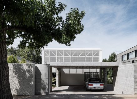 driveway garage facade