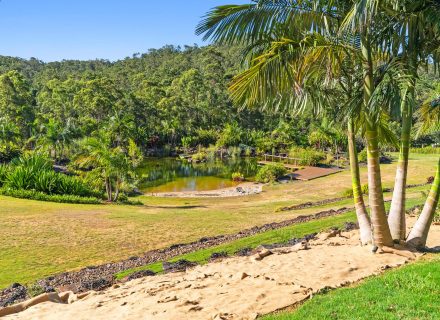 Escarpment, Bonogin-10