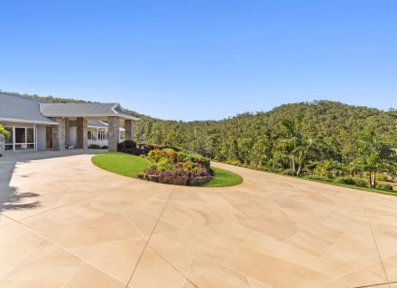 Escarpment, Bonogin-13