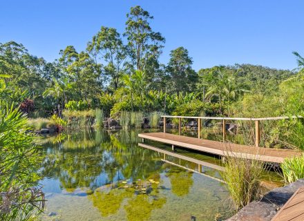 Escarpment, Bonogin-8