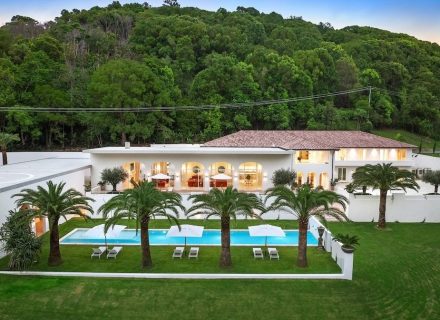 Esperanza, Tallebudgera Valley 1