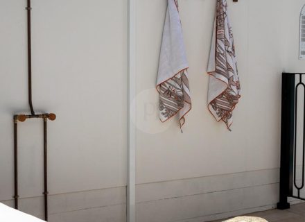 Fidèle, East Corrimal-11