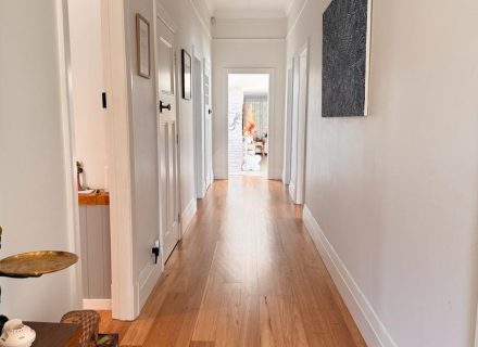 Flagstone, Little Bay-03