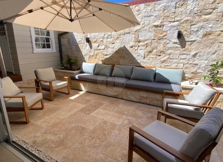 Flagstone, Little Bay-25