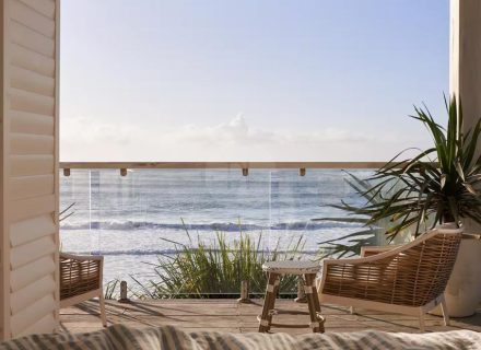 Gone Surfing, Yamba-40