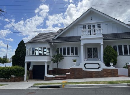 facade garage