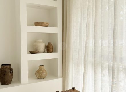 Greenview House, Greenbank - Livingroom 2