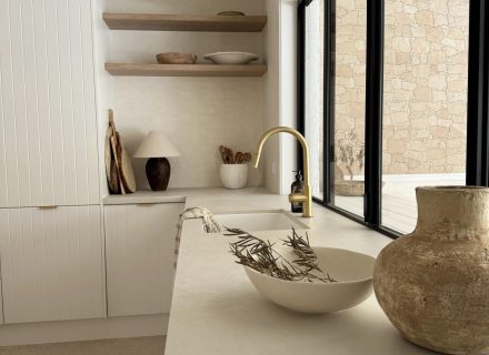 Greenview House, Greenbank - kitchen