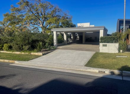 facade driveway garage