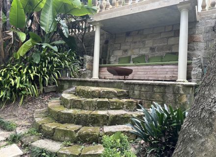 HAMLET HOUSE LOWER GARDENS34