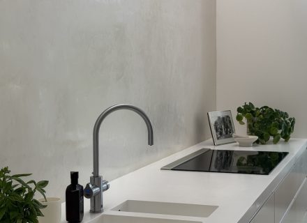 HARLEYS CLOVELLY48 KITCHEN