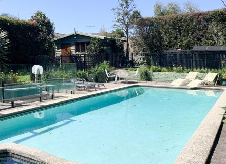 Halston House, Hampton-15