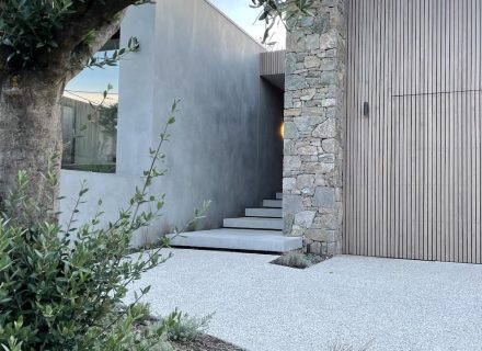 garage facade driveway