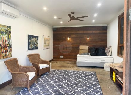 Harridan, Tuckombil-20