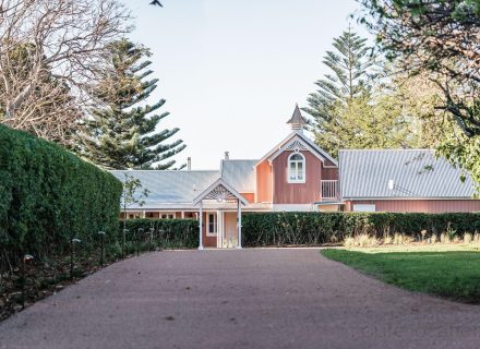 facade driveway