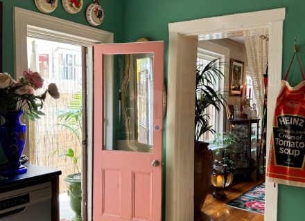 Hollywood Glamour, Collingwood - Kitchen - 7