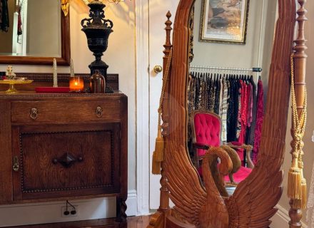 Hollywood Glamour, Collingwood - Powder - 4