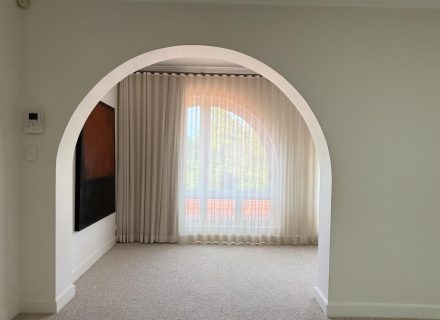 IRIS70 UPSTAIRS ARCH