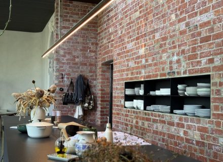 ITALIANATE KITCHEN DINING16