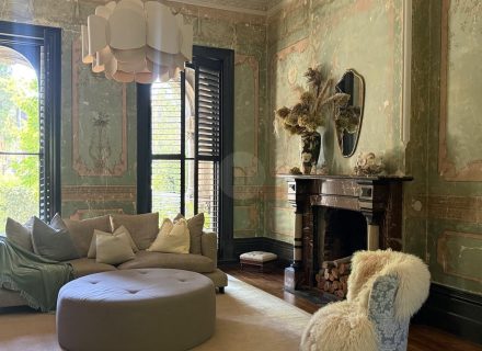 ITALIANATE LIVING ROOM6