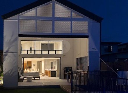 Ironstone House, Morningside-7