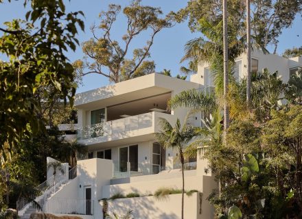 facade garden established