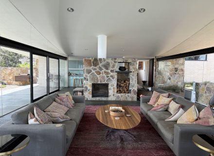Joadja House57 living